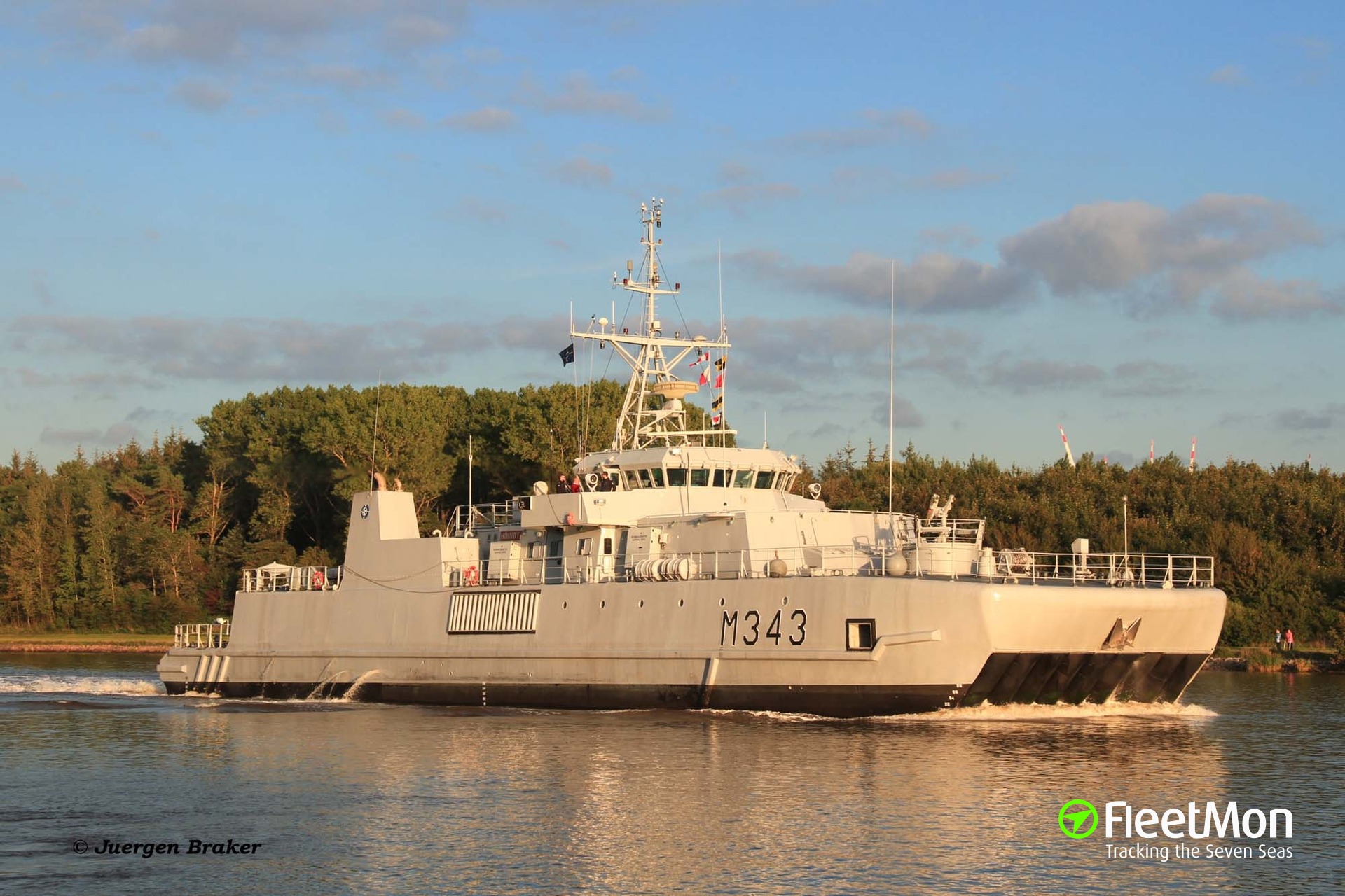 Photo Of NATO WARSHIP M343 MMSI 259019000 Callsign LBDW Taken By