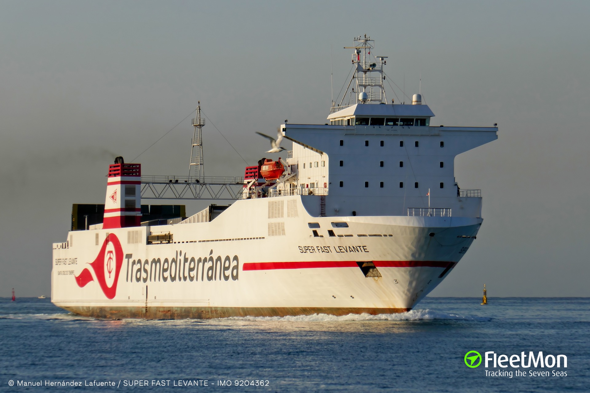 Photo Of SUPER FAST LEVANTE IMO 9204362 MMSI 224901000 Callsign