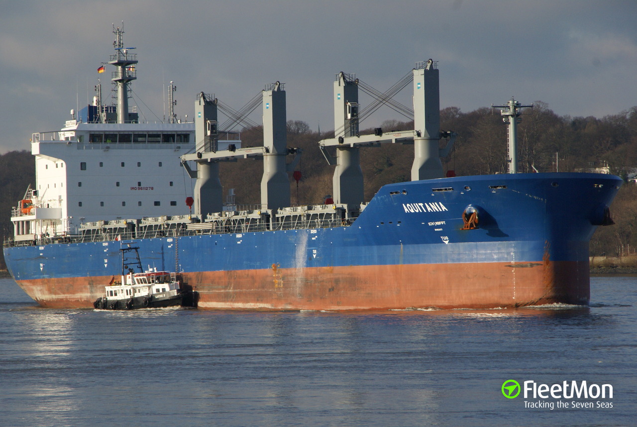 Polish Chief Engineer died on board of bulk carrier AQUITANIA