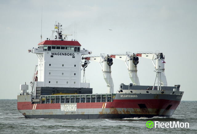 Dutch freighter collided with dredger, Finland