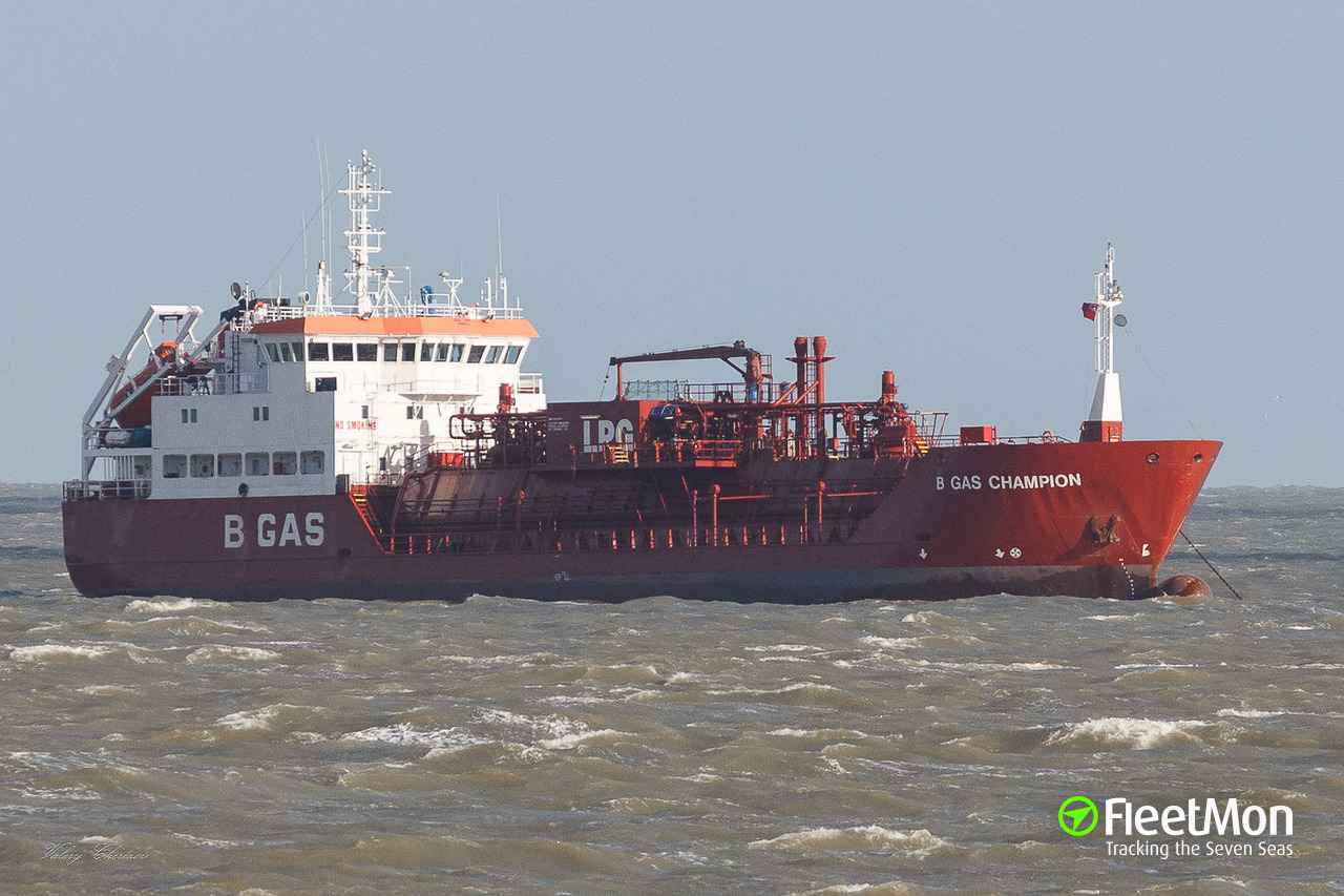 S b gas. Судно b820. LPG Tanker Vessel. B Gas Margarethe. Dorian LPG crewing.