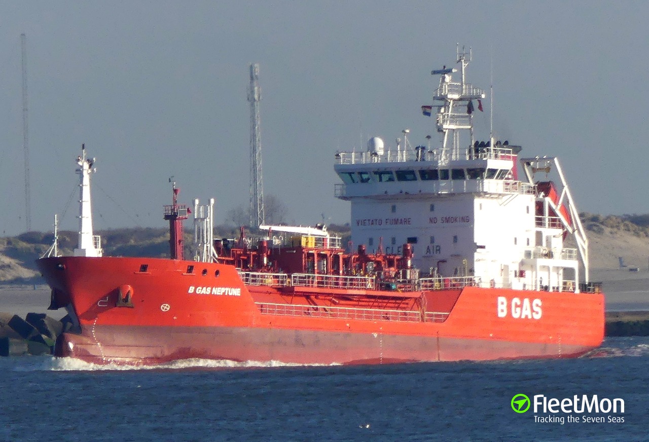 S b gas. Asiatic Neptun Vessel.