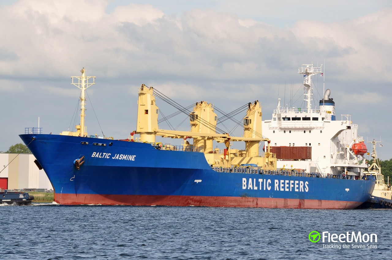 Baltic ship. Рифер Балтик Жасмин. Baltic Jasmine судно. Балтик Жасмин судно местонахождение. Baltic Reefers shipping.