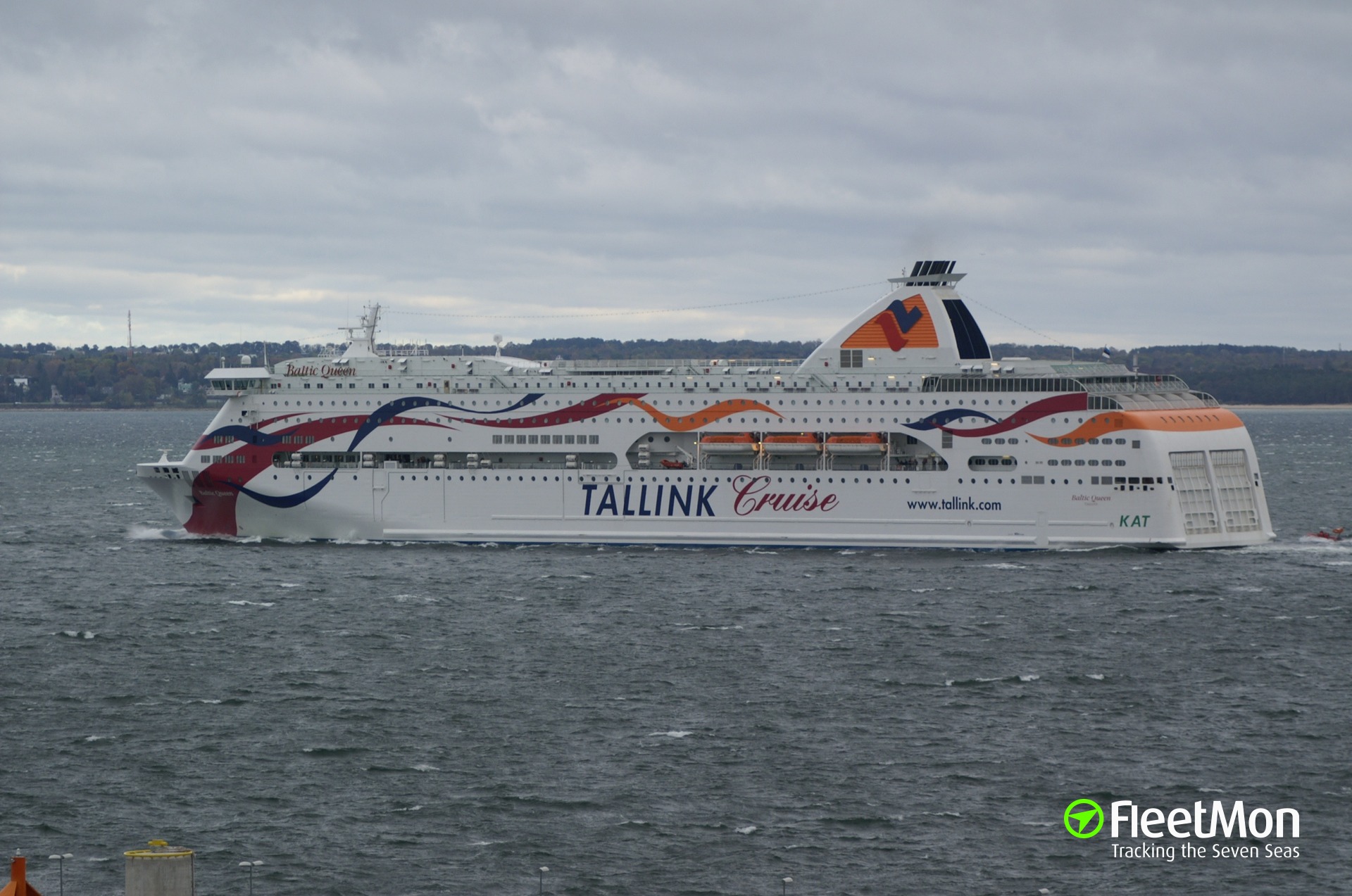 Photo of BALTIC QUEEN (IMO: 9443255, MMSI: 276779000, Callsign: ESJJ) taken  by pm_inpyn