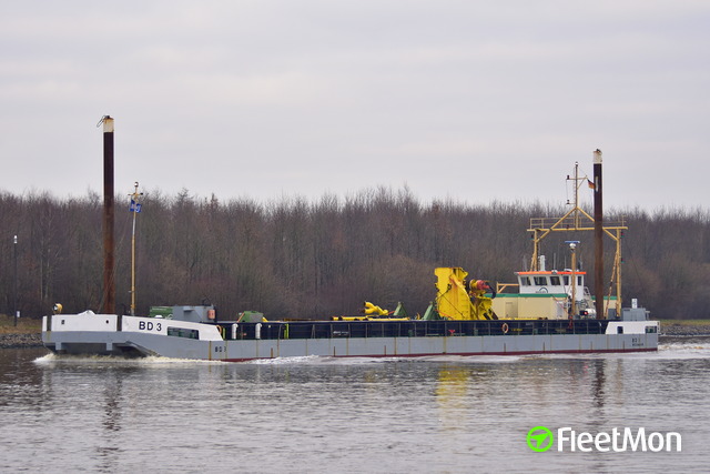 Vessel 3 Dredger Imo Mmsi