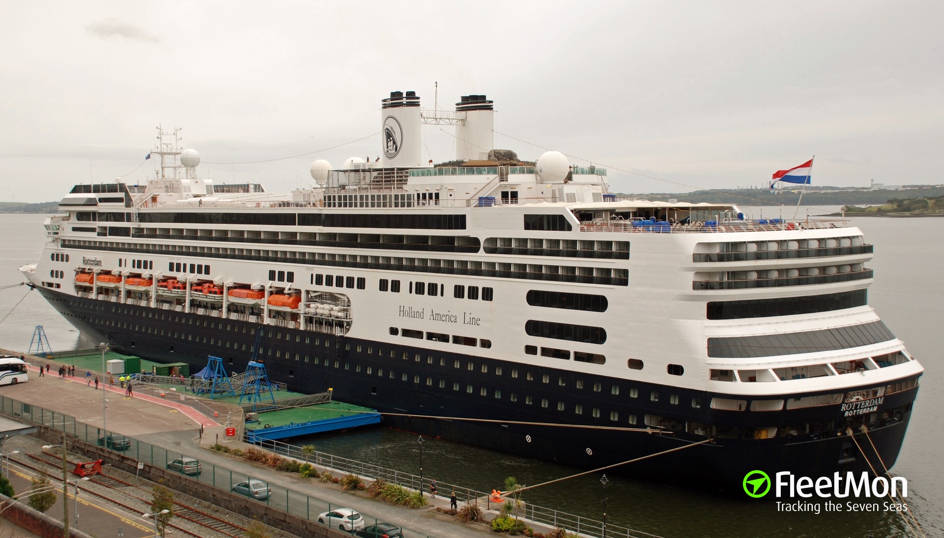 position of cruise ship borealis