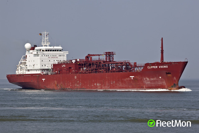 //photos.fleetmon.com/vessels/camila-b_9173056_152476_Large.jpg