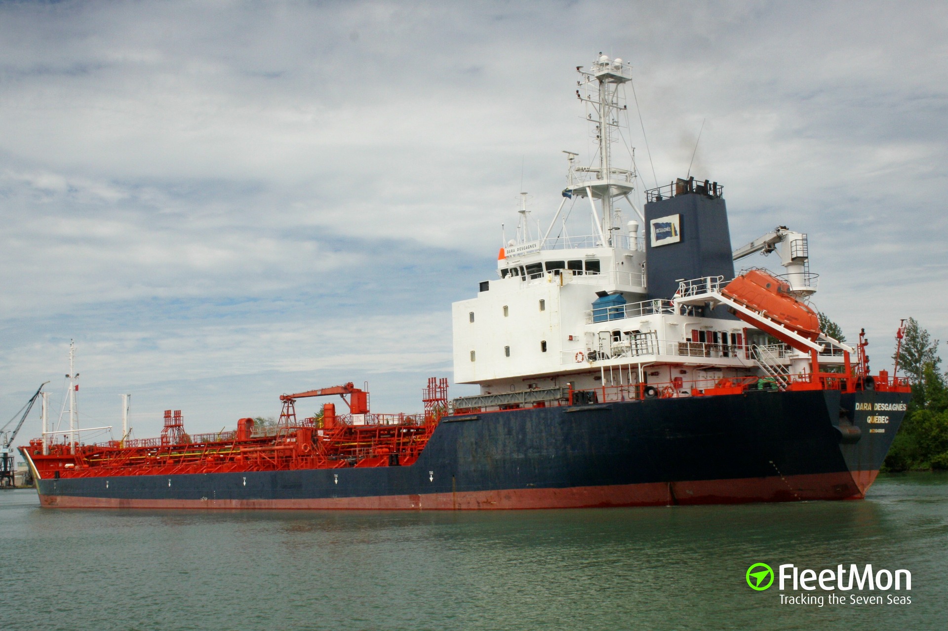 Photo of CARIBBEAN ENERGY (IMO 9040089, MMSI 457289000, Callsign