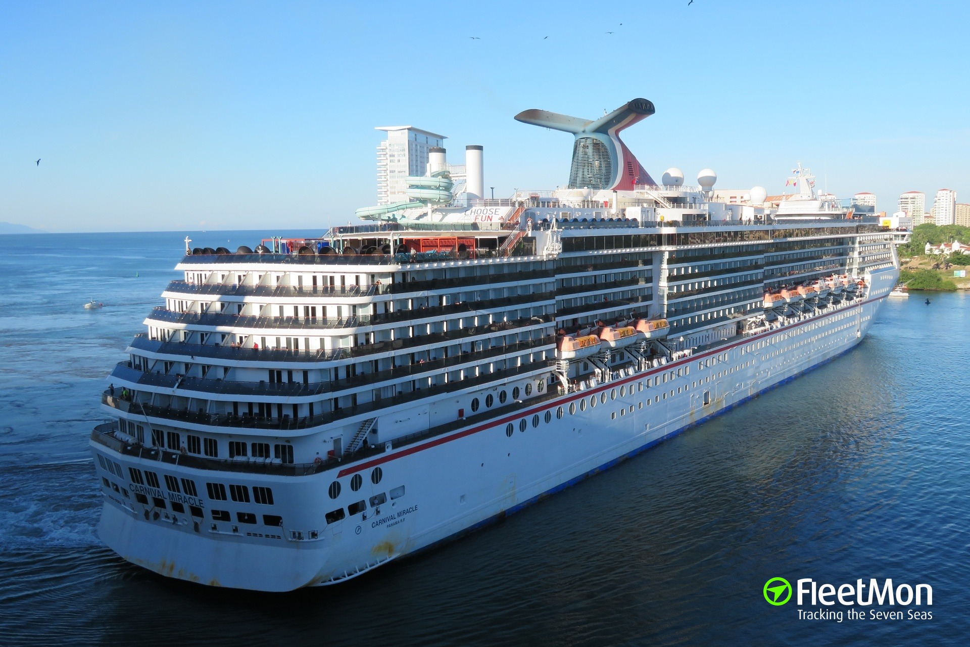 Photo of CARNIVAL MIRACLE (IMO 9237357, MMSI 354277000, Callsign