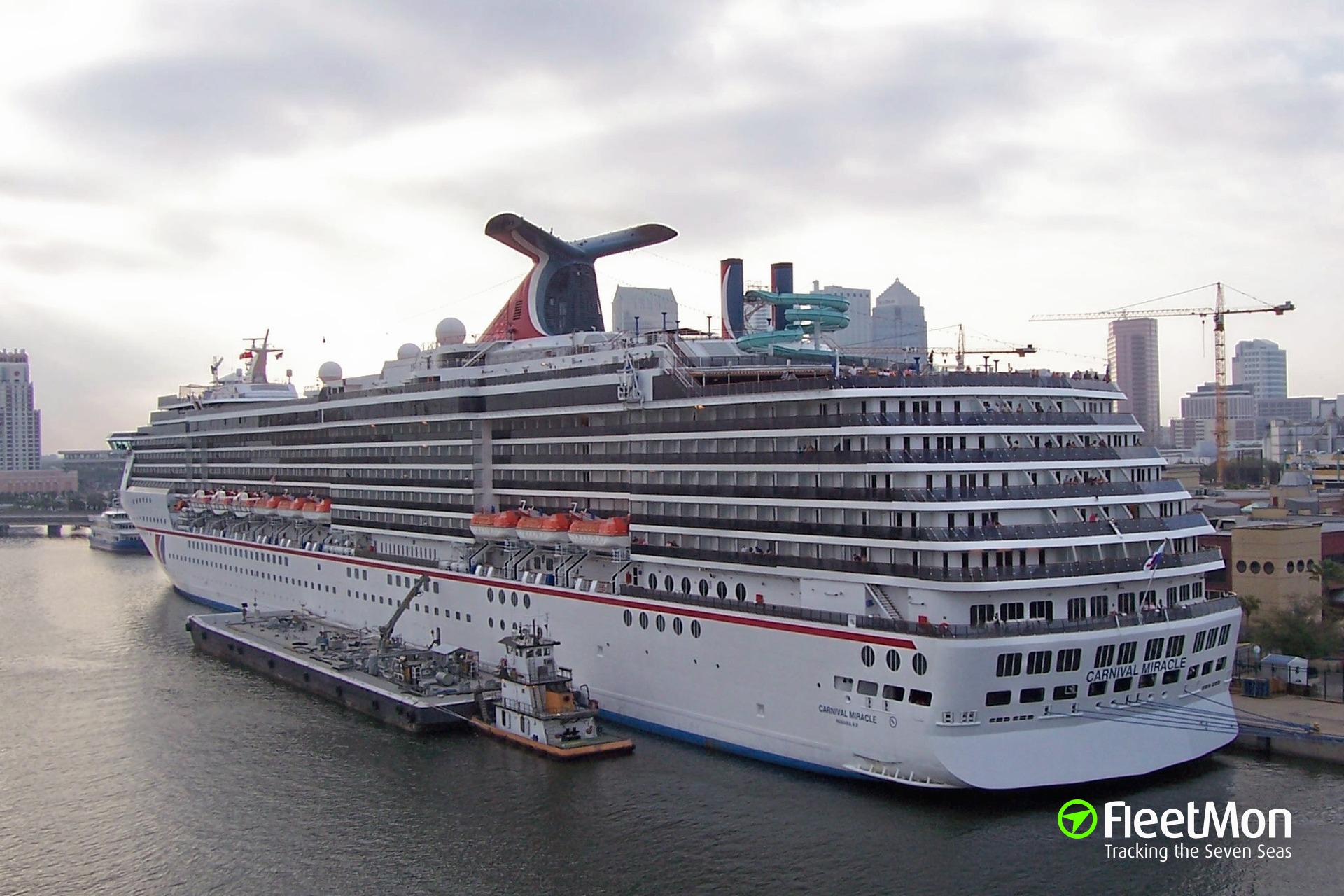 Vessel CARNIVAL MIRACLE (Cruise Liner) IMO 9237357, MMSI 354277000