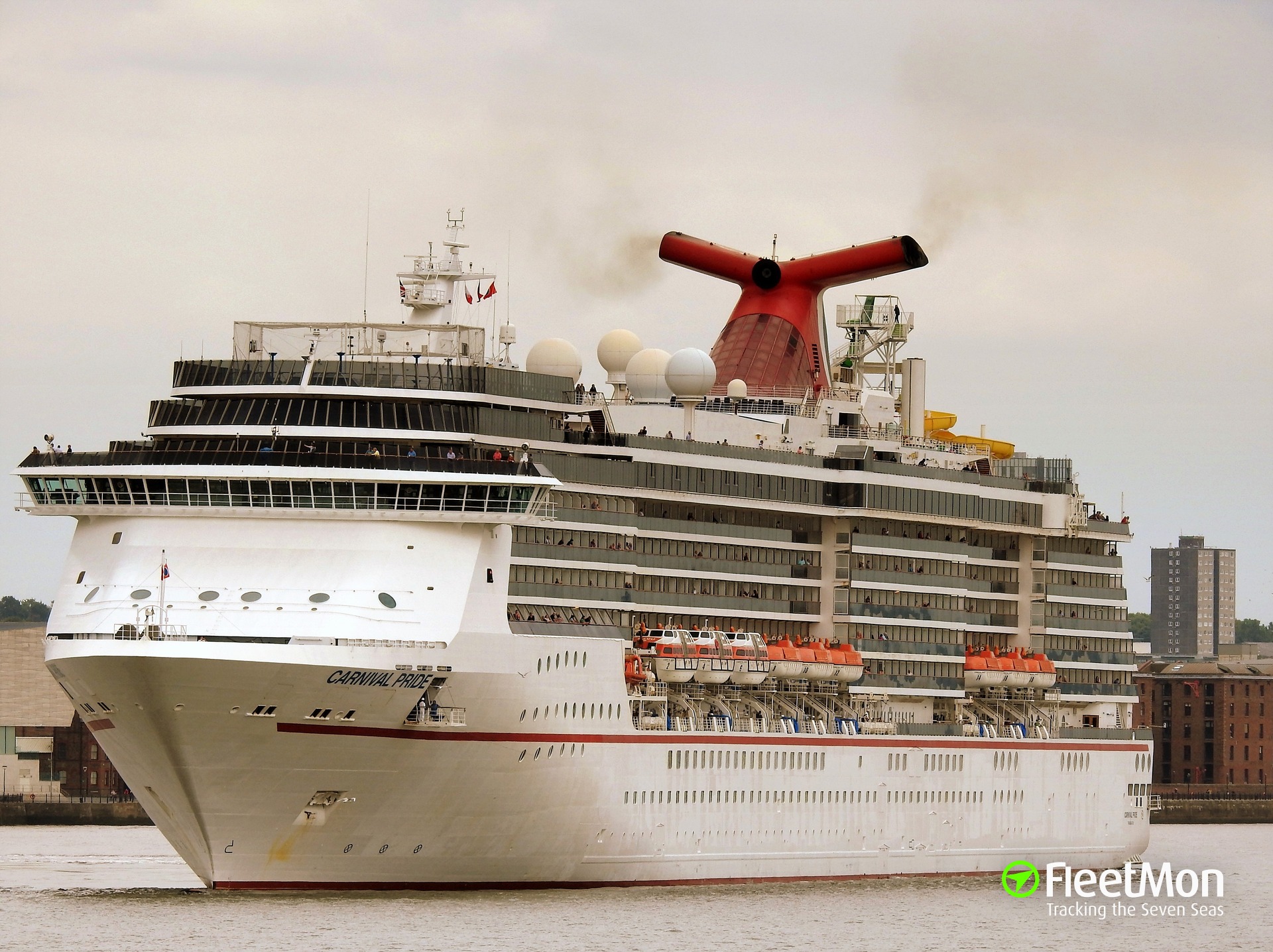CARNIVAL PRIDE, Carnival Cruise Lines' 88,500-gross-registe…
