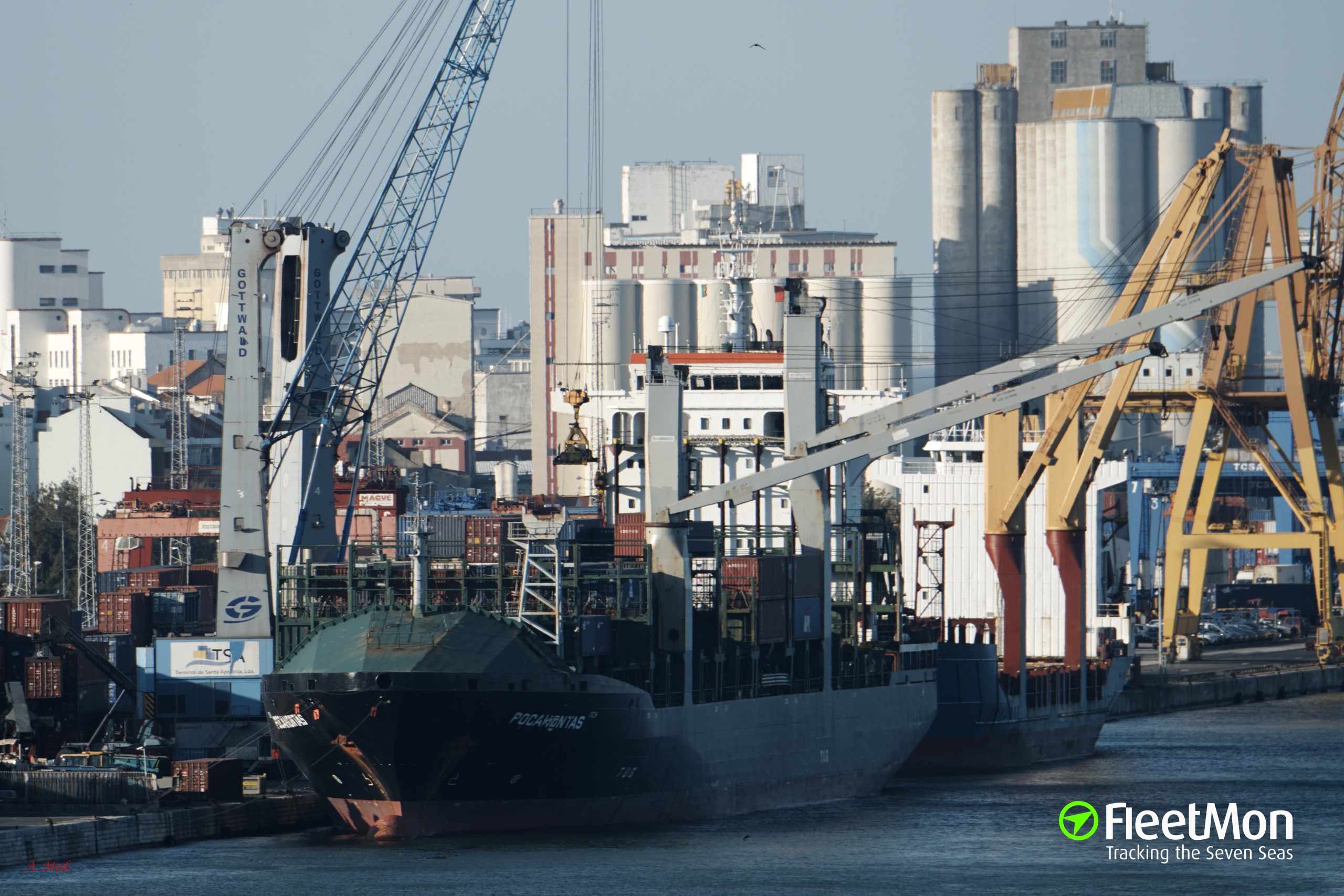 Photo Of Cma Cgm Nouadhibou Imo Mmsi Callsign Ha Taken By Ulmmomo