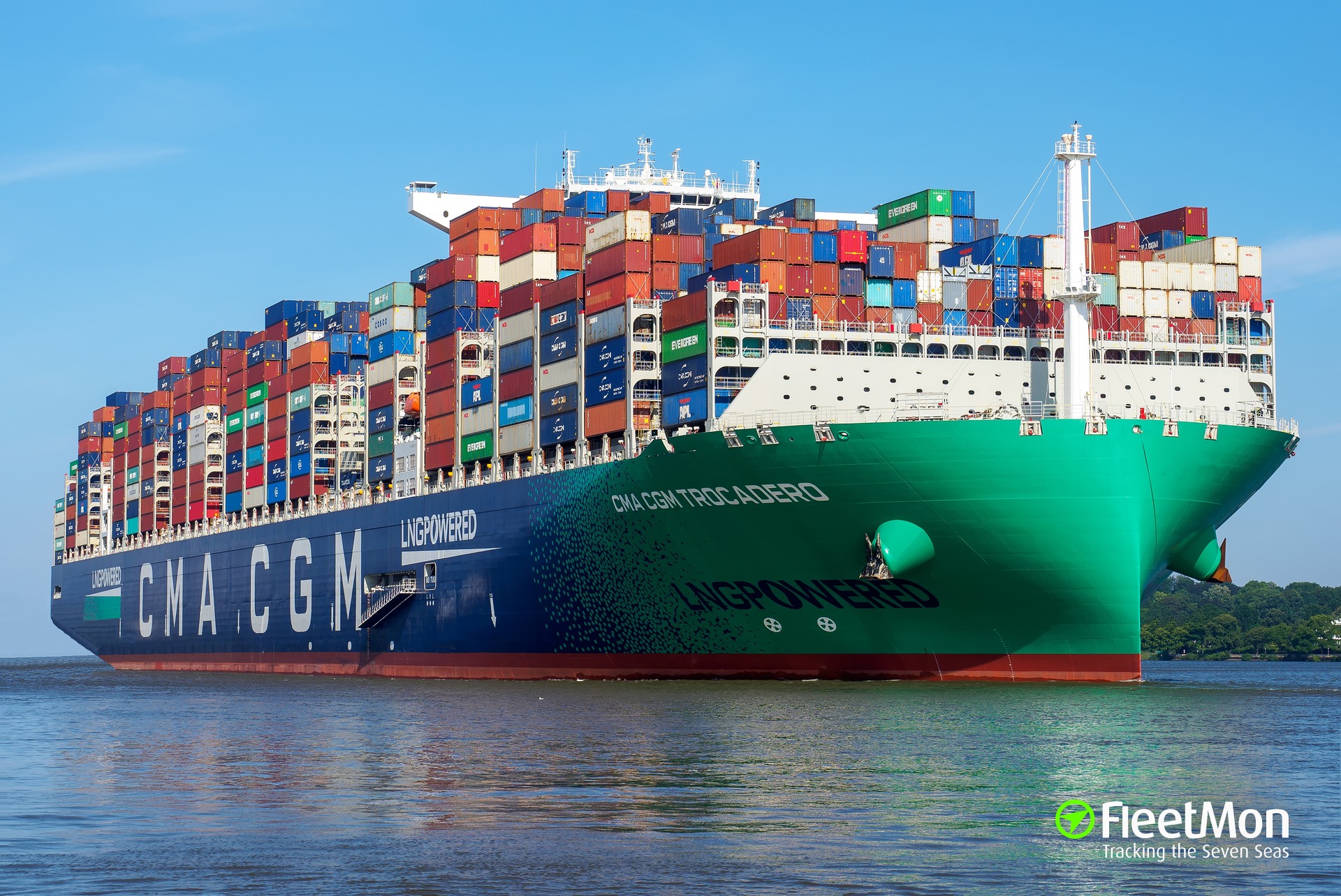 Cma cgm track. Самый лучший контейнеровоз. CMA CGM Attila. CMA CGM. CGM.