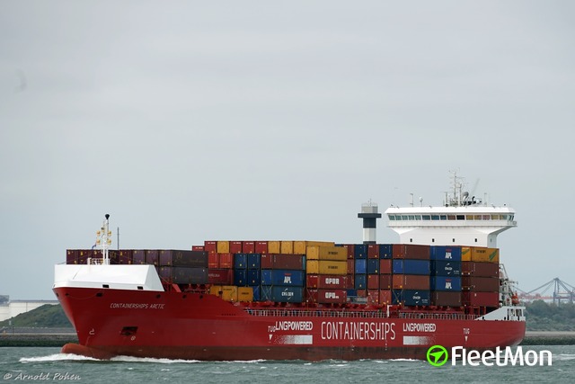 CONTAINERSHIPS ARCTIC