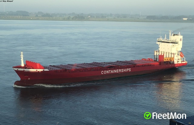 CONTAINERSHIPS VI