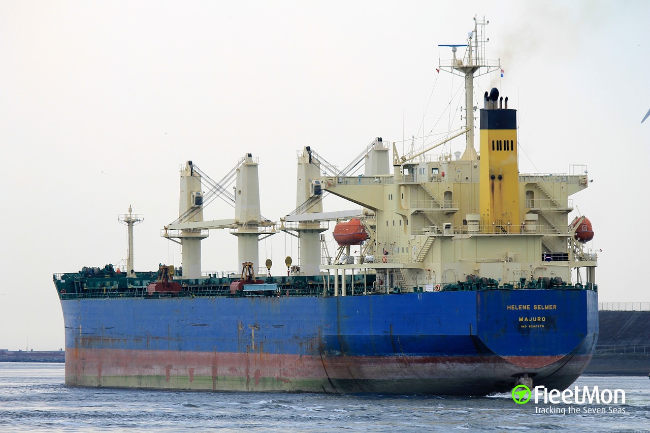 Vessel Dz Weihai Bulk Carrier Imo 9290878 Mmsi 636020109 1147