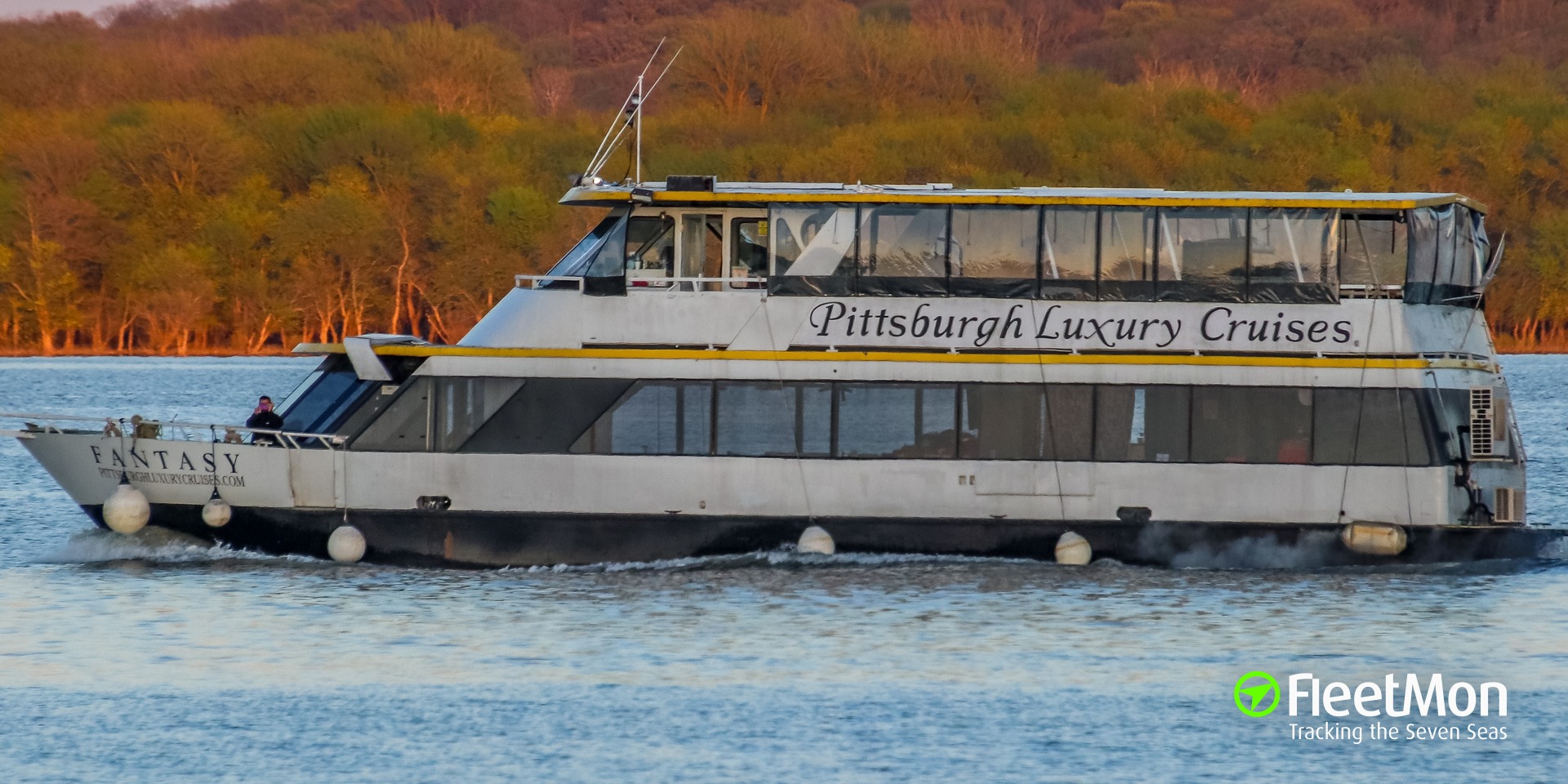 Pittsburgh Luxury Cruises - 