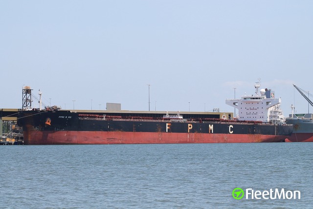 Capesize bulk carrier disabled in Gulf of Tonkin, towed to HK 