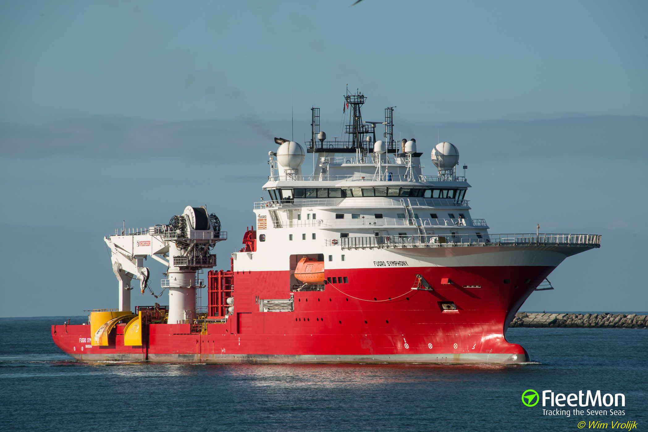 Photo of GLOBAL SYMPHONY (IMO: 9492581, MMSI: 232025210, Callsign ...