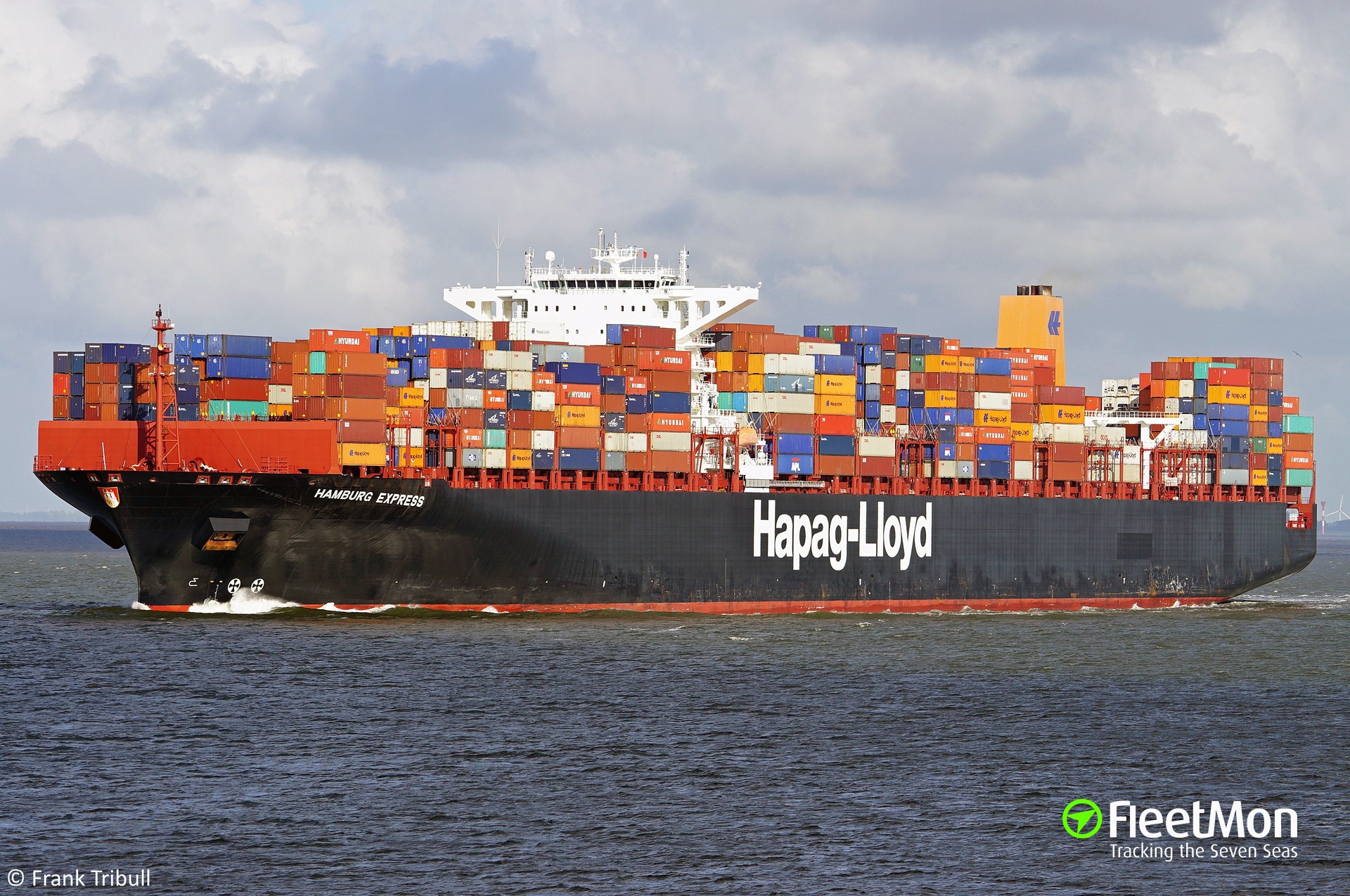 Photo Of Hamburg Express Imo Mmsi Callsign Dfkm2 Taken By Frabull