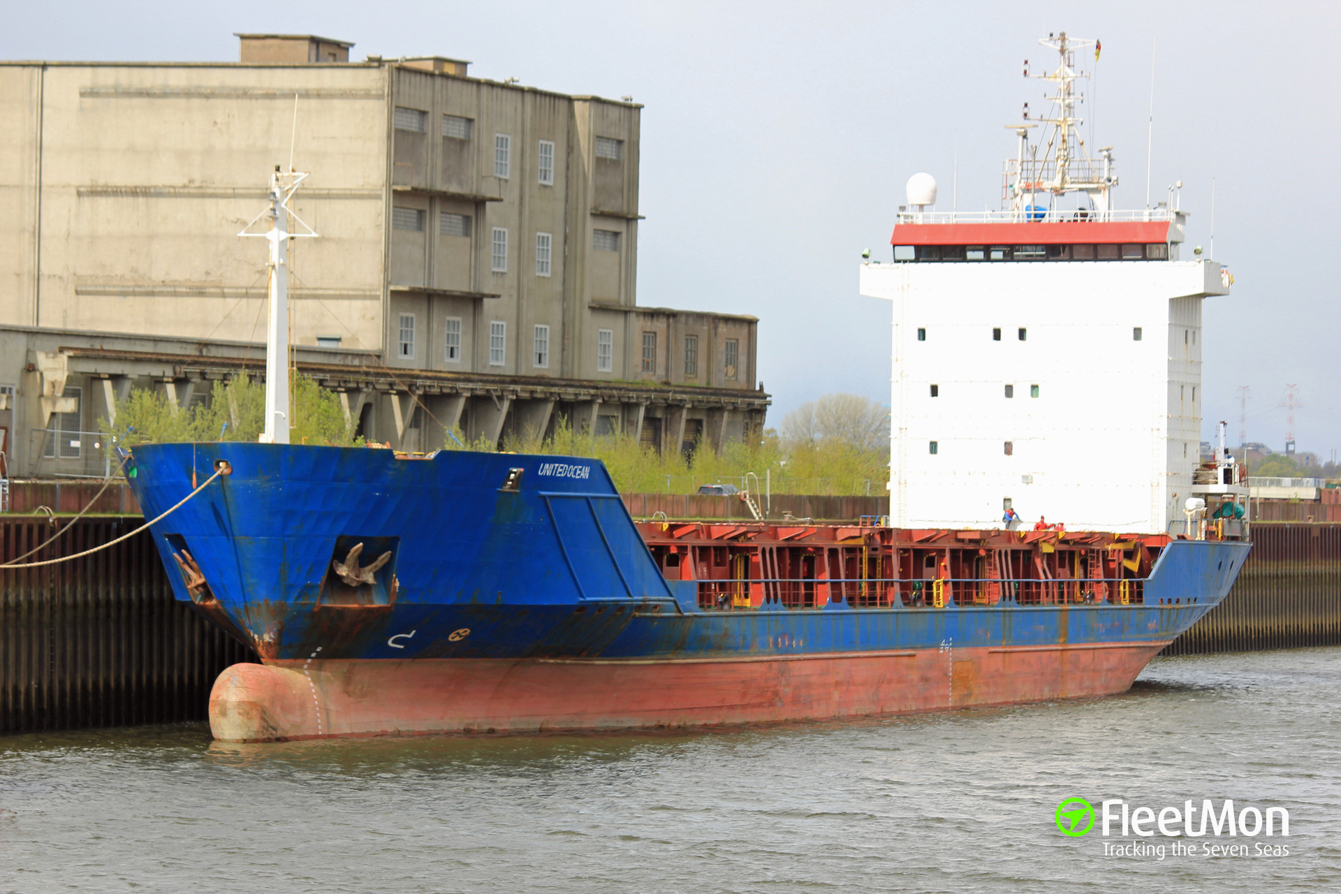 Container Ship Disabled By Fire In Engine Room Hermes Fleetmon Maritime News