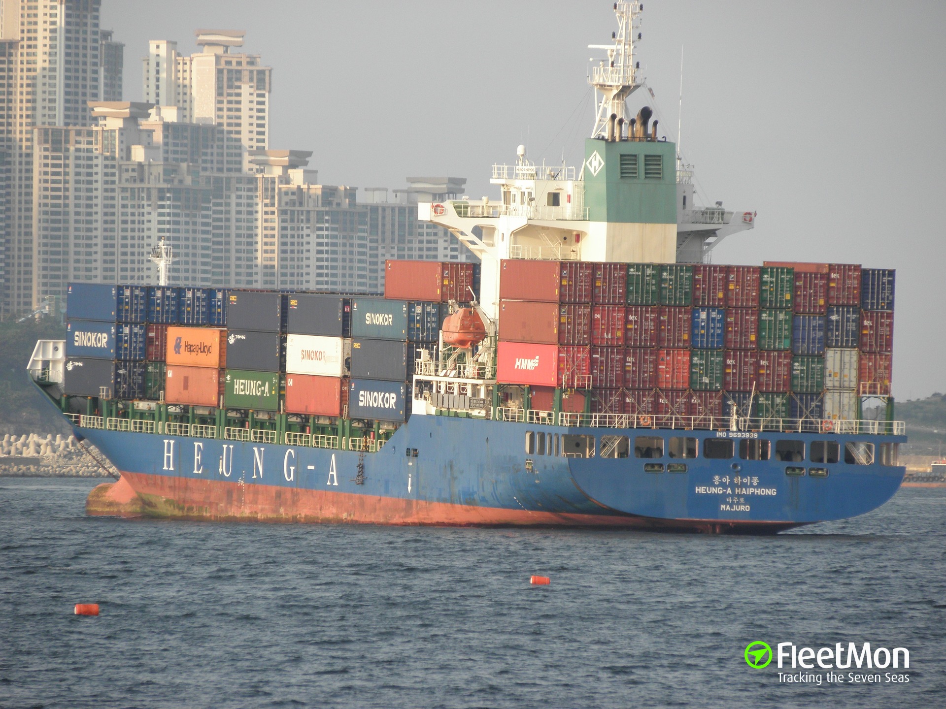 Xin long yun 89. Xin long Yun 16 судно. Порт Хайфон. Heung-a Xiamen Vessel. Heung-a Akita судно.