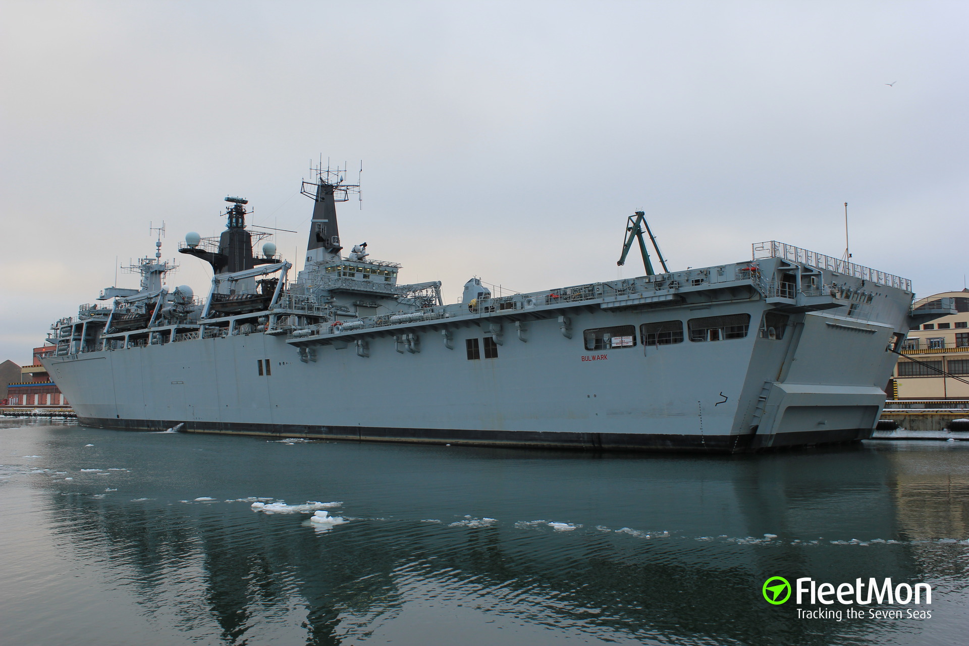 Photo of HMS BULWARK (IMO: 9160607, MMSI: 234613000, Callsign: GDIV ...