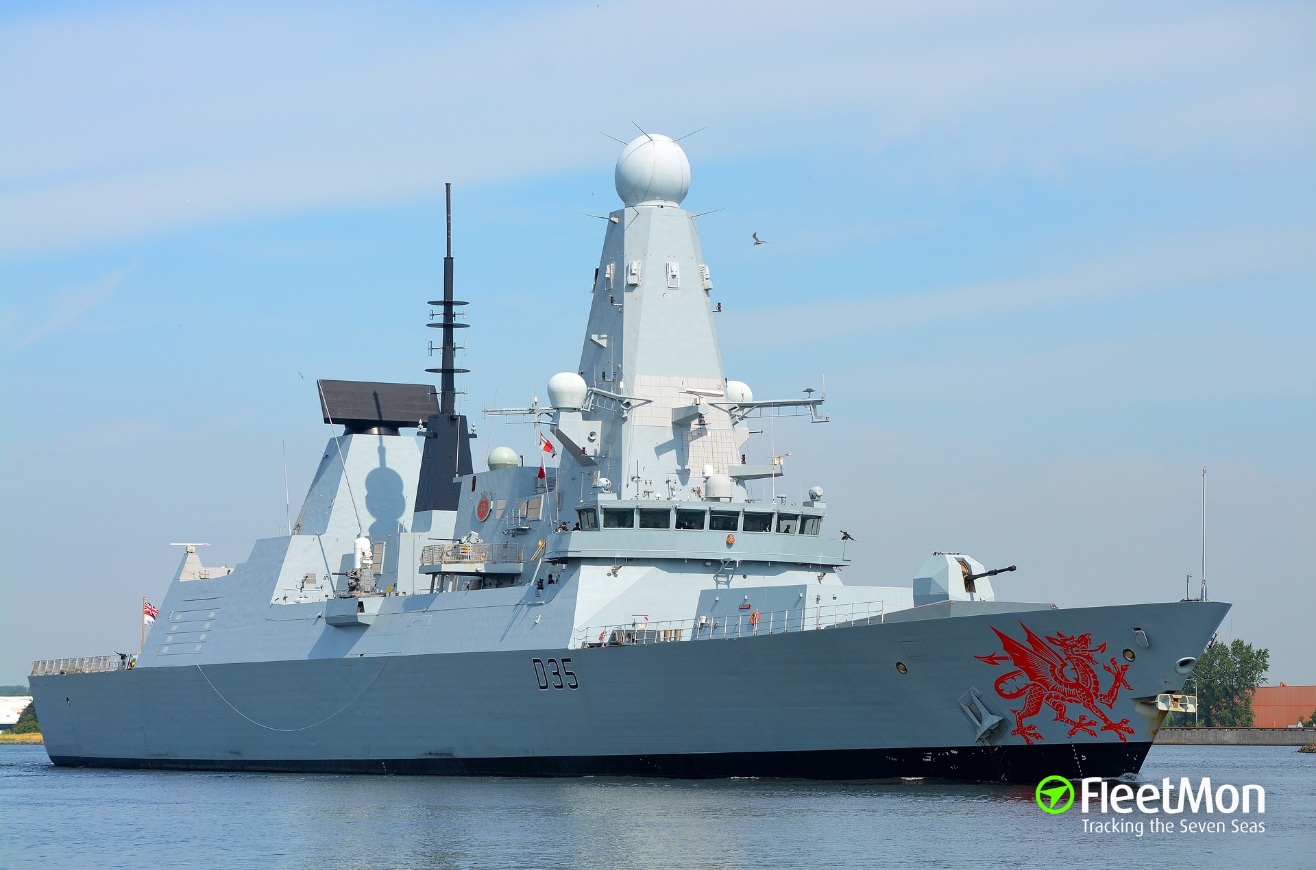 hms-dragon_0_1459331_Large.jpg