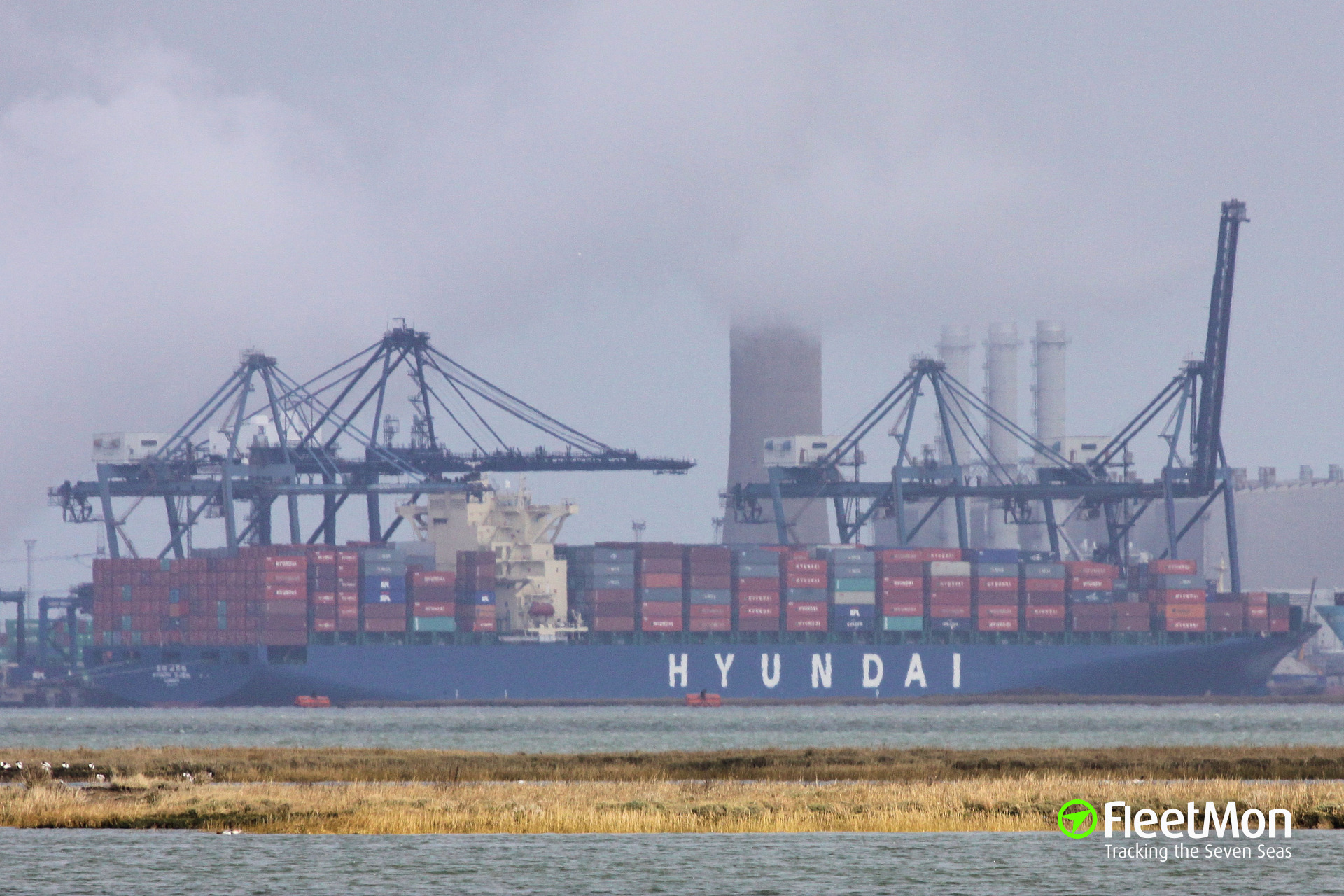 Photo of HYUNDAI GLOBAL (IMO 9393022, MMSI 373021000, Callsign 3EUT5