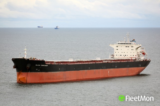 //photos.fleetmon.com/vessels/iolcos-commander_9598787_1708387_Large.jpg