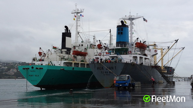 //photos.fleetmon.com/vessels/jonathan-star_8223311_935157_Large.jpg