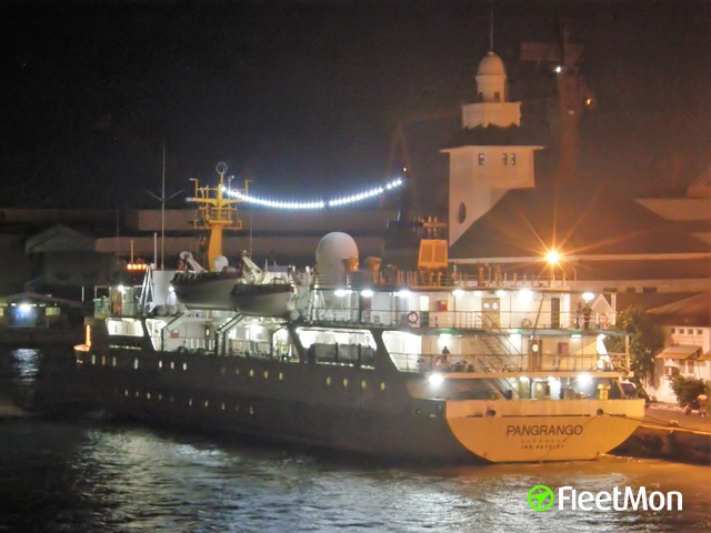 //photos.fleetmon.com/vessels/km-pangrango_9072123_3367737_Large.jpg