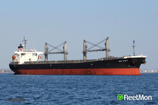 //photos.fleetmon.com/vessels/km-puteri-sejati_9253882_1552839_Large.jpg