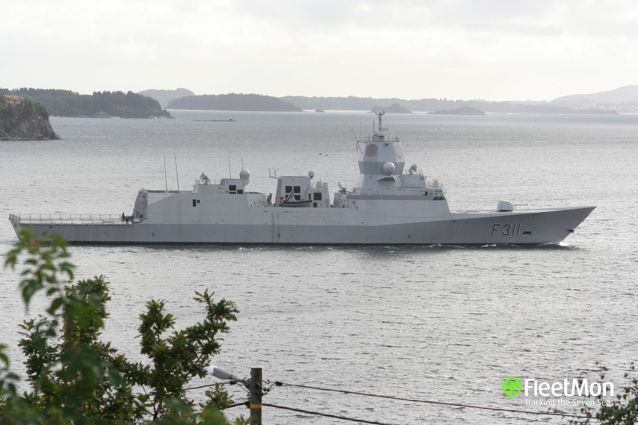 Schiff Knm Roald Amundsen Frigate Imo Mmsi 259042000