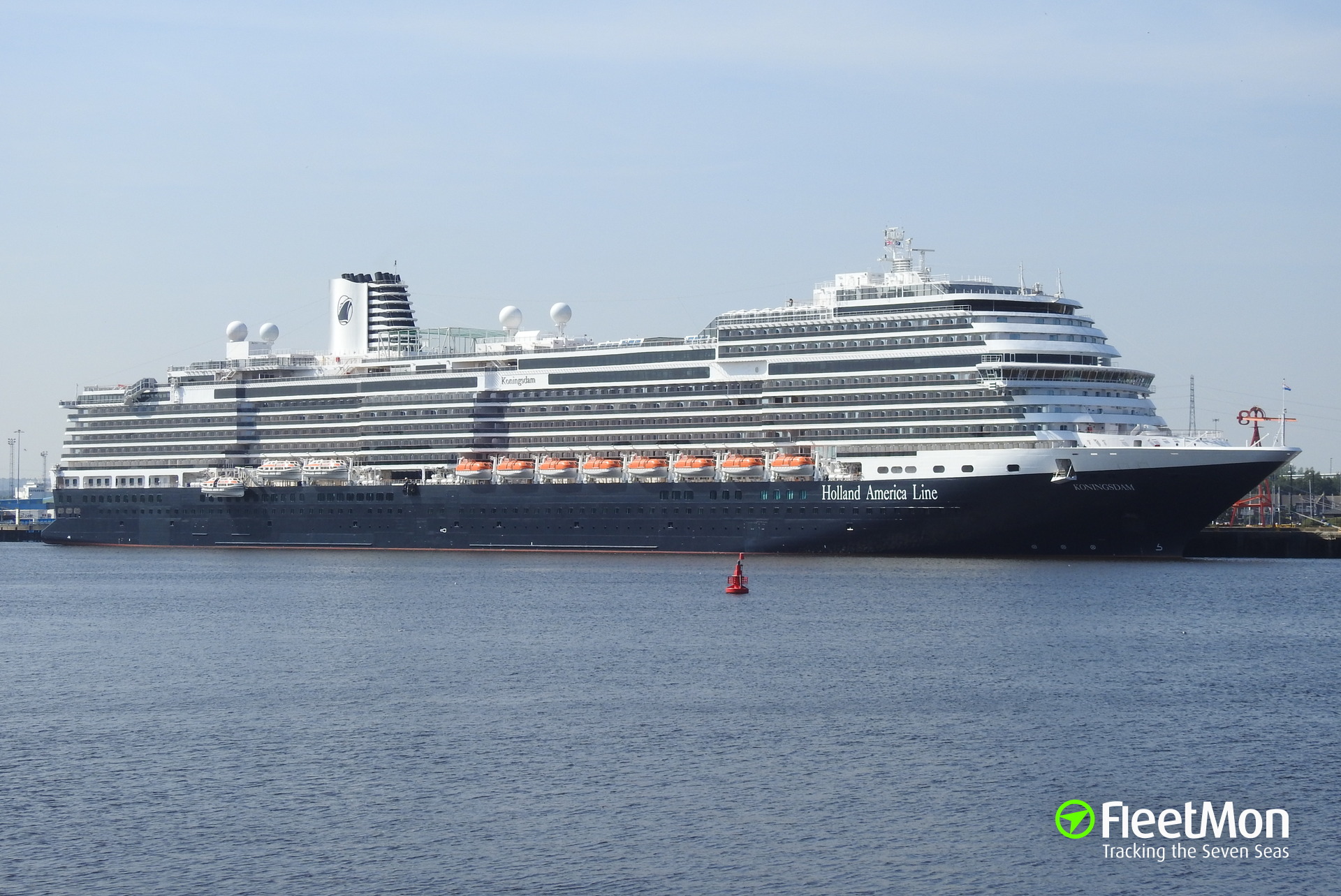 Photo of KONINGSDAM (IMO: 9692557, MMSI: 244830547, Callsign: PBGJ ...