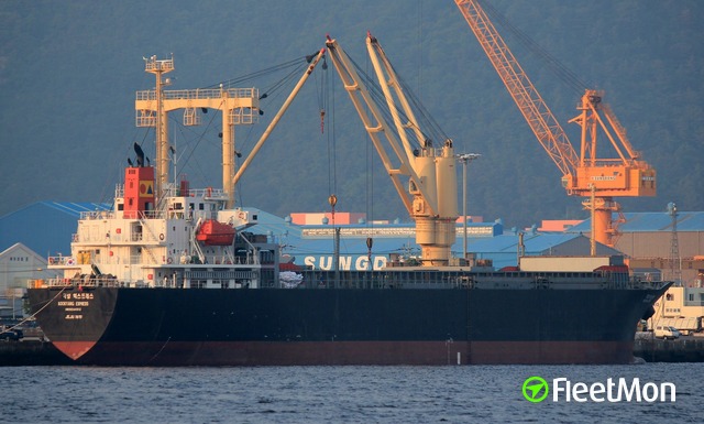 //photos.fleetmon.com/vessels/kookyang-express_9244312_2400789_Large.jpg