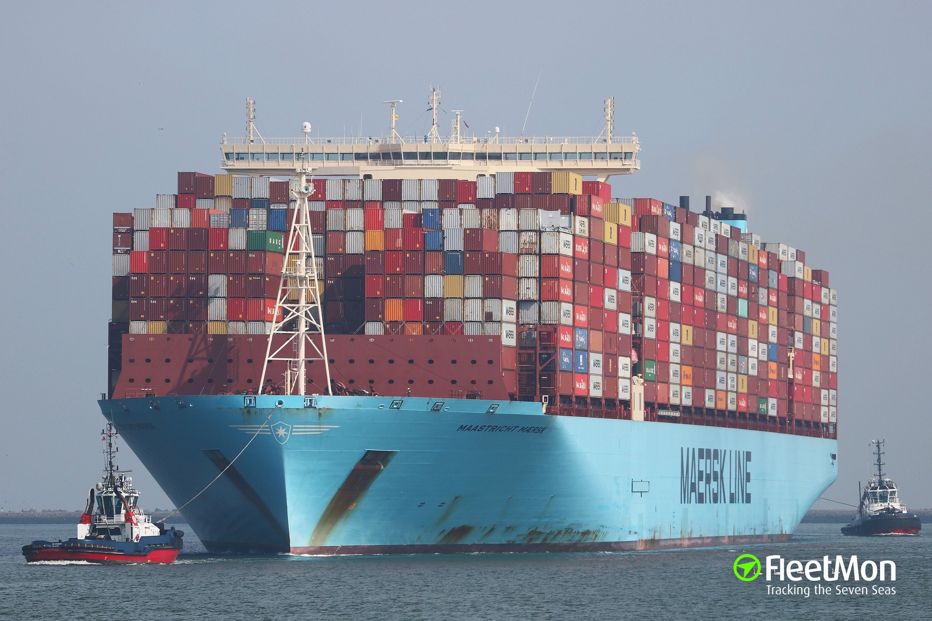 Photo of MAASTRICHT MAERSK (IMO: 9780483, MMSI: 219045000, Callsign ...