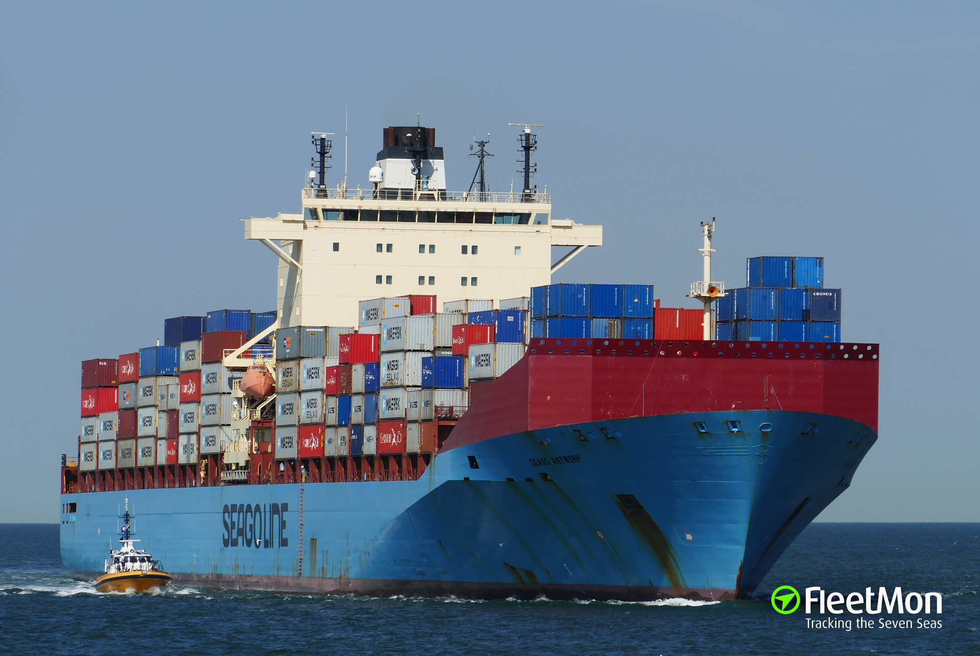 Photo of MAERSK BOSTON (IMO: 9313905, MMSI: 219216000, Callsign: OZDB2 ...