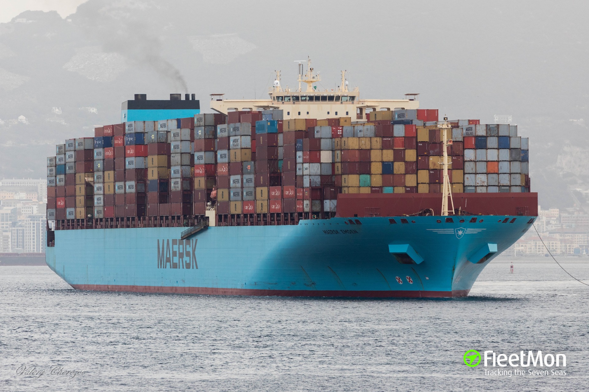 Photo of MAERSK EMDEN (IMO: 9456769, MMSI: 219056000, Callsign: OXLK2 ...