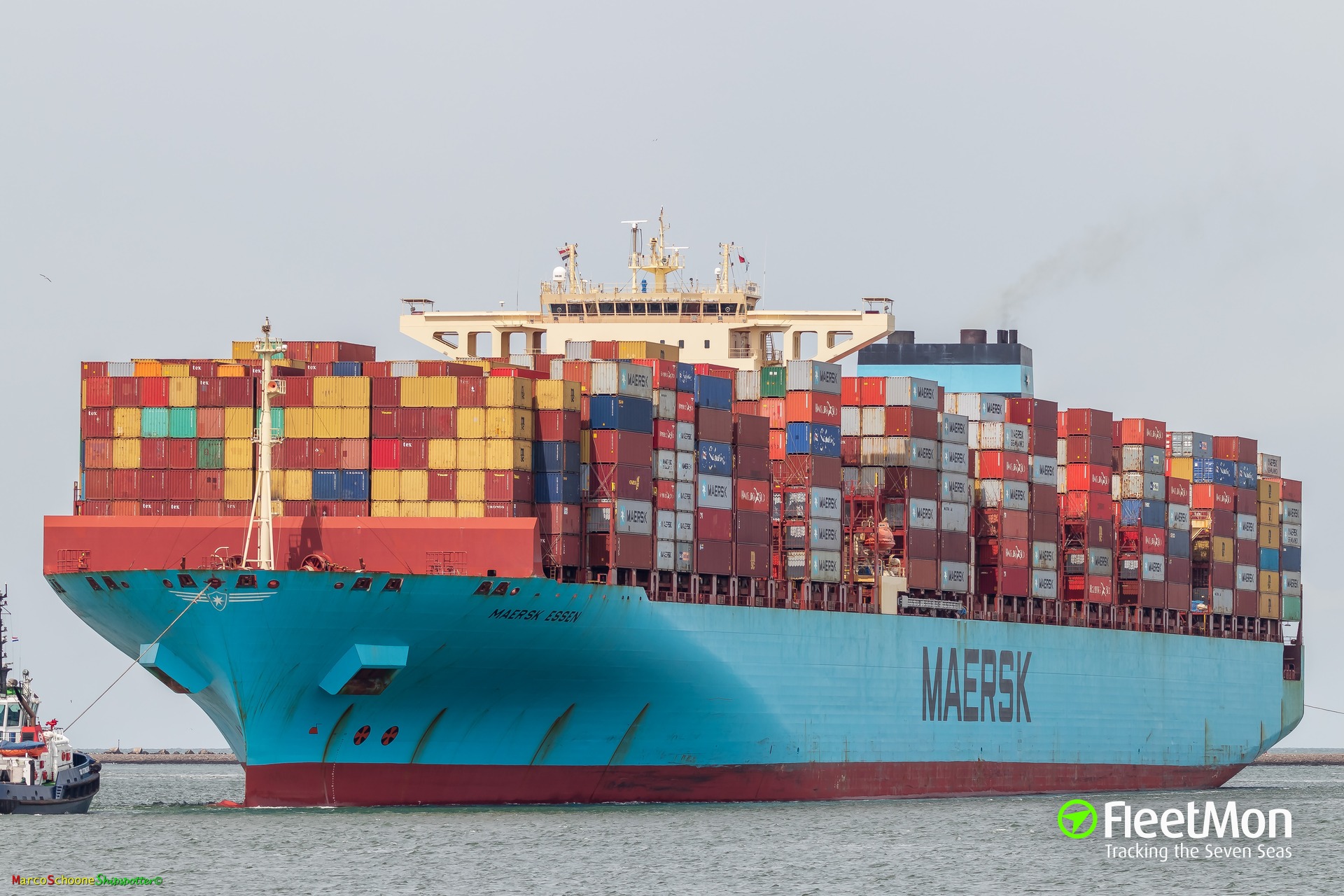 Photo of MAERSK ESSEN (IMO: 9456783, MMSI: 219210000, Callsign: OYID2 ...