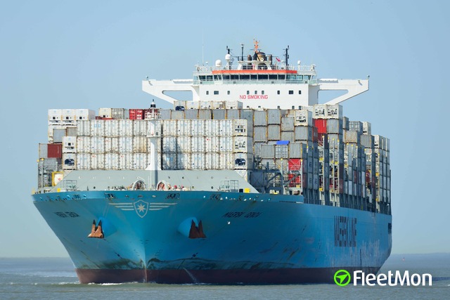 Photo of MAERSK GENOA (IMO: 9739680, MMSI: 477430600, Callsign: VRPJ7 ...