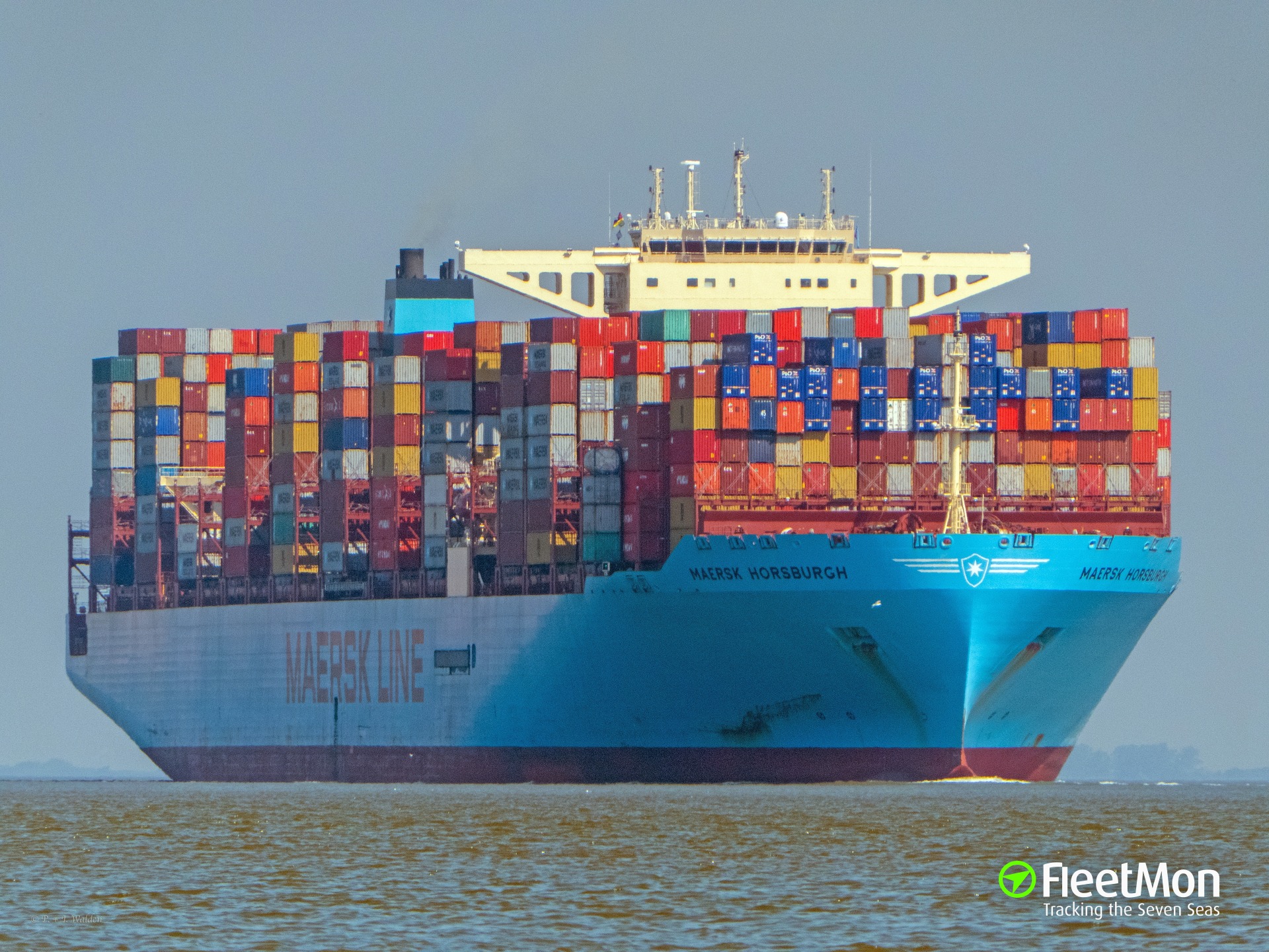 Photo of MAERSK HORSBURGH (IMO: 9784269, MMSI: 563026700, Callsign ...