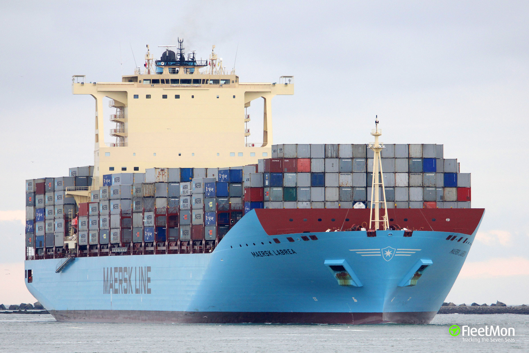 Photo of MAERSK LABREA (IMO: 9527063, MMSI: 219538000, Callsign: OZIL2 ...