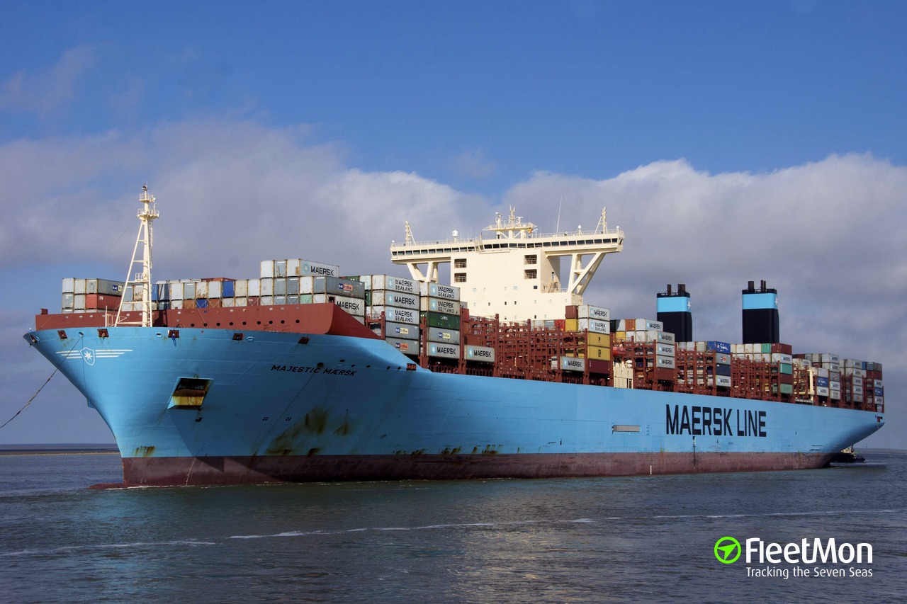 Ship imo. Контейнер Маджестик Маерск. Mary Maersk Vessel ТТХ. Айк Казарян Маерск. Maersk Phuket Container Vessel.