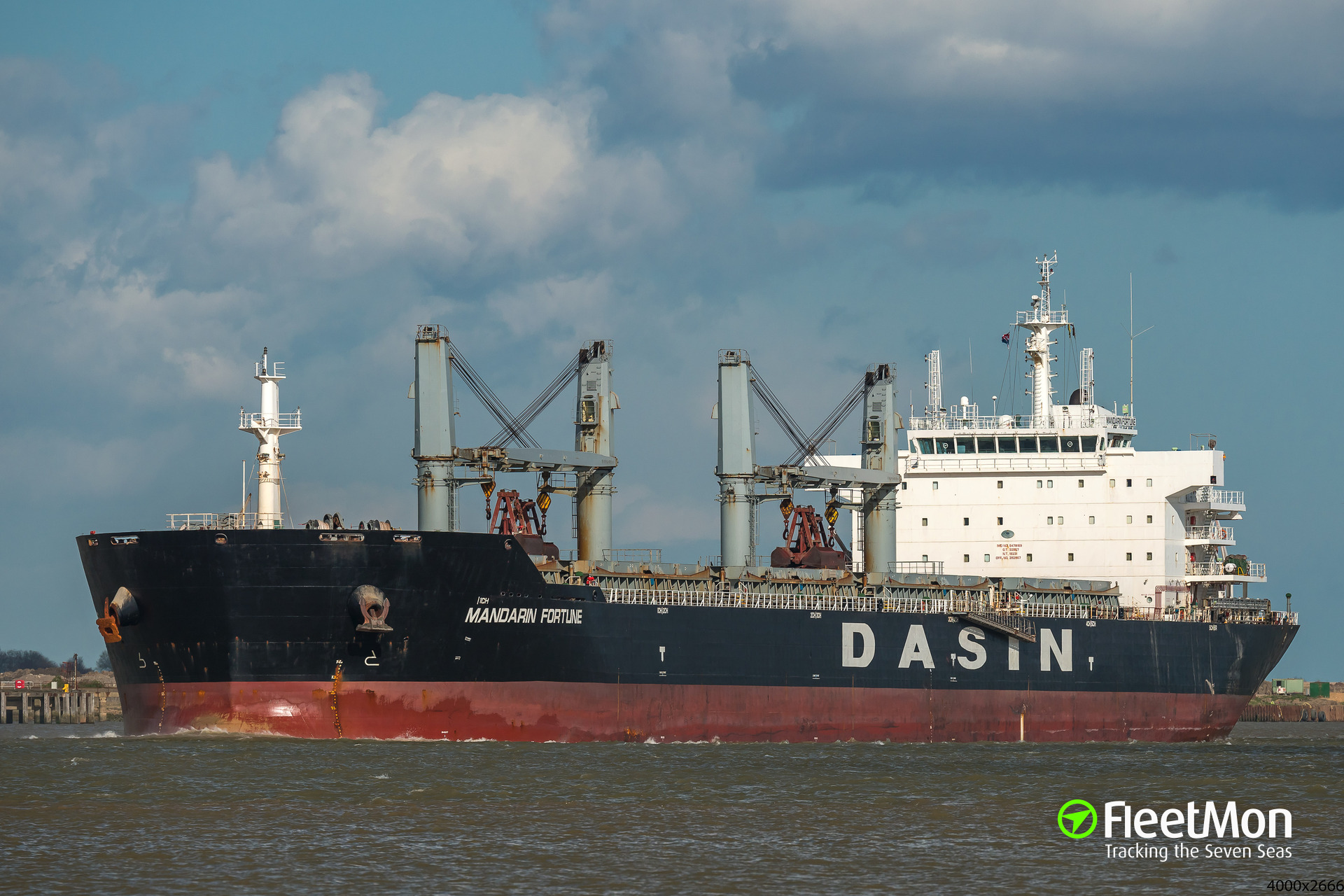 vessel-mandarin-fortune-bulk-carrier-imo-9478169-mmsi-563838000