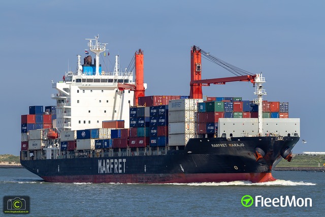 ​  French container ship grounding, Colombia 