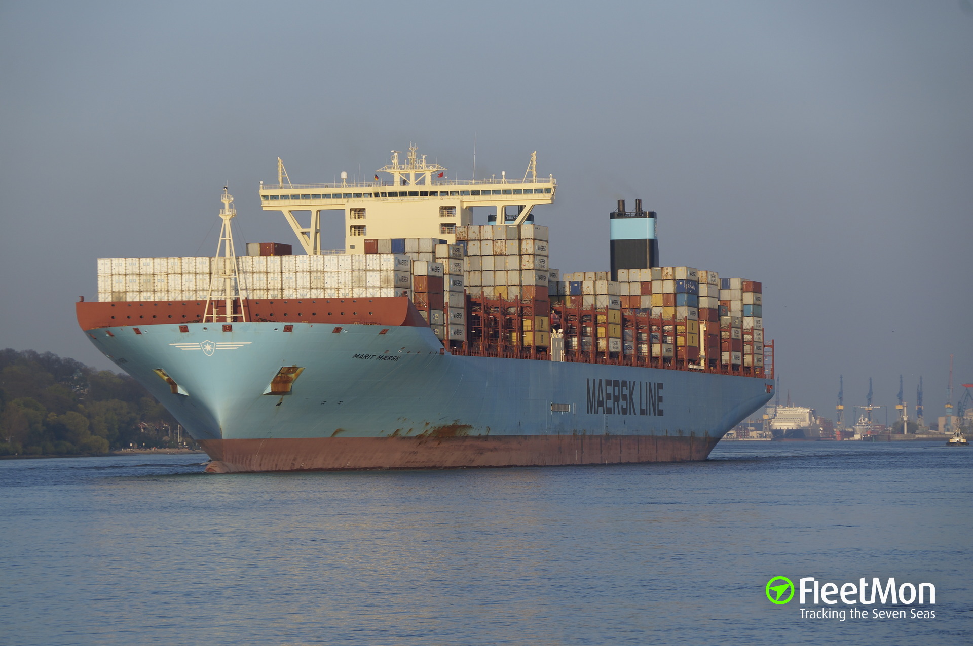 Photo of MARIT MAERSK (IMO: 9632167, MMSI: 219632000, Callsign: OWYH2 ...