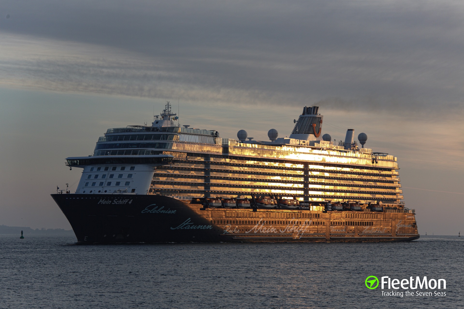 Photo Of Mein Schiff 4 Imo 9678408 Mmsi 229678000