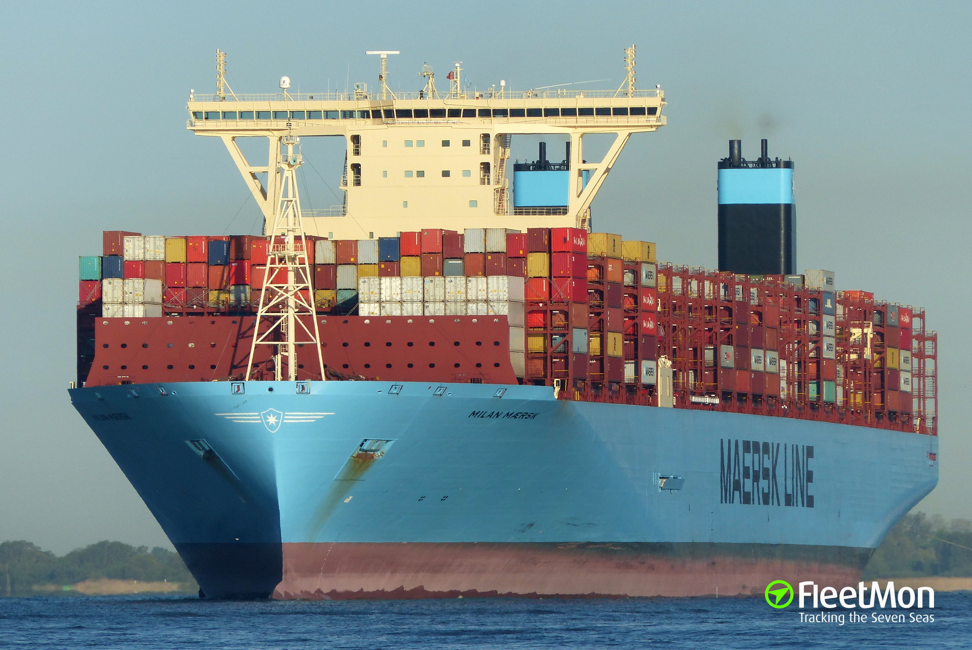 Photo of MILAN MAERSK (IMO: 9778820, MMSI: 219861000, Callsign: OWGK2 ...