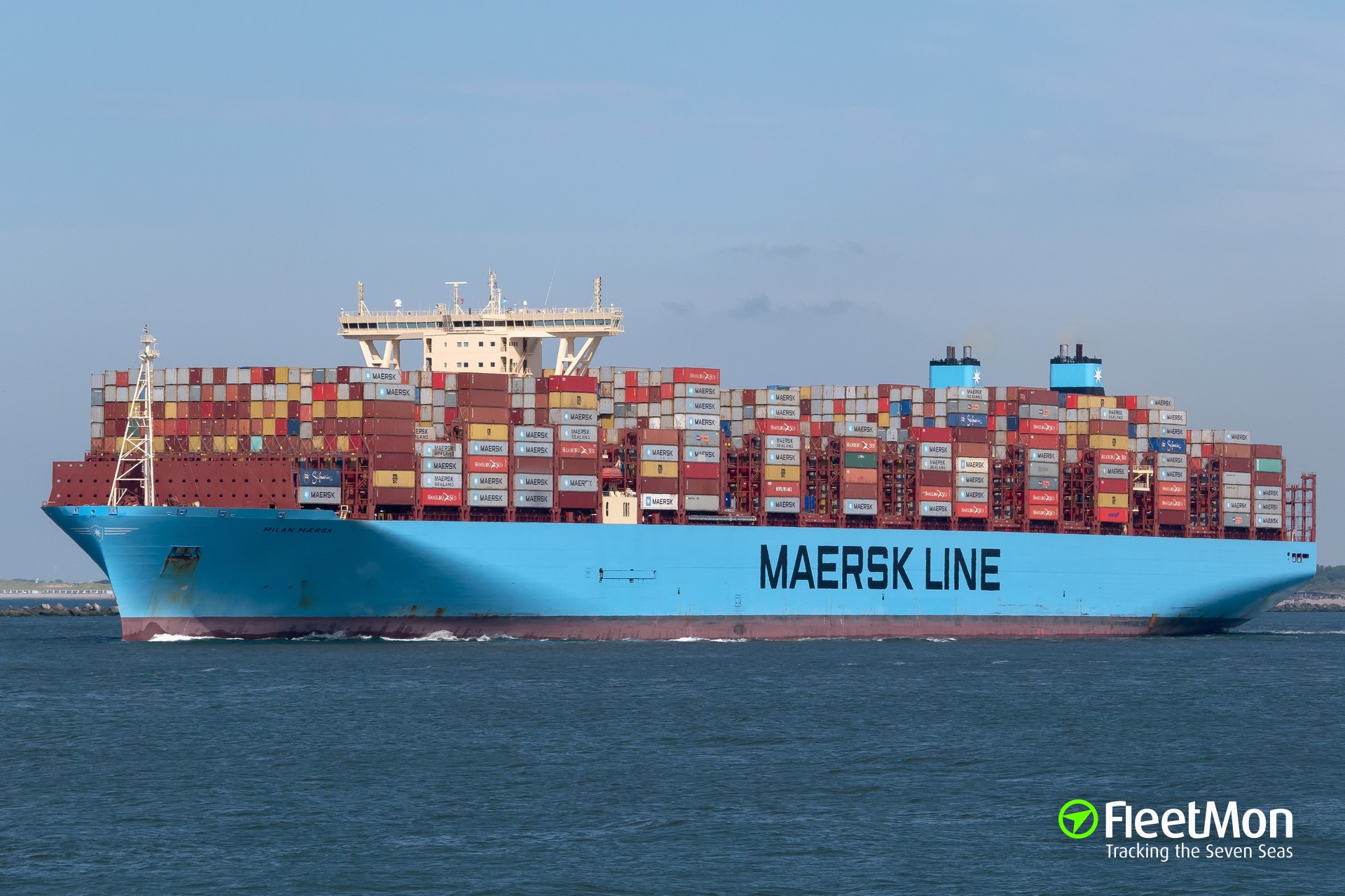 Photo of MILAN MAERSK (IMO: 9778820, MMSI: 219861000, Callsign: OWGK2 ...